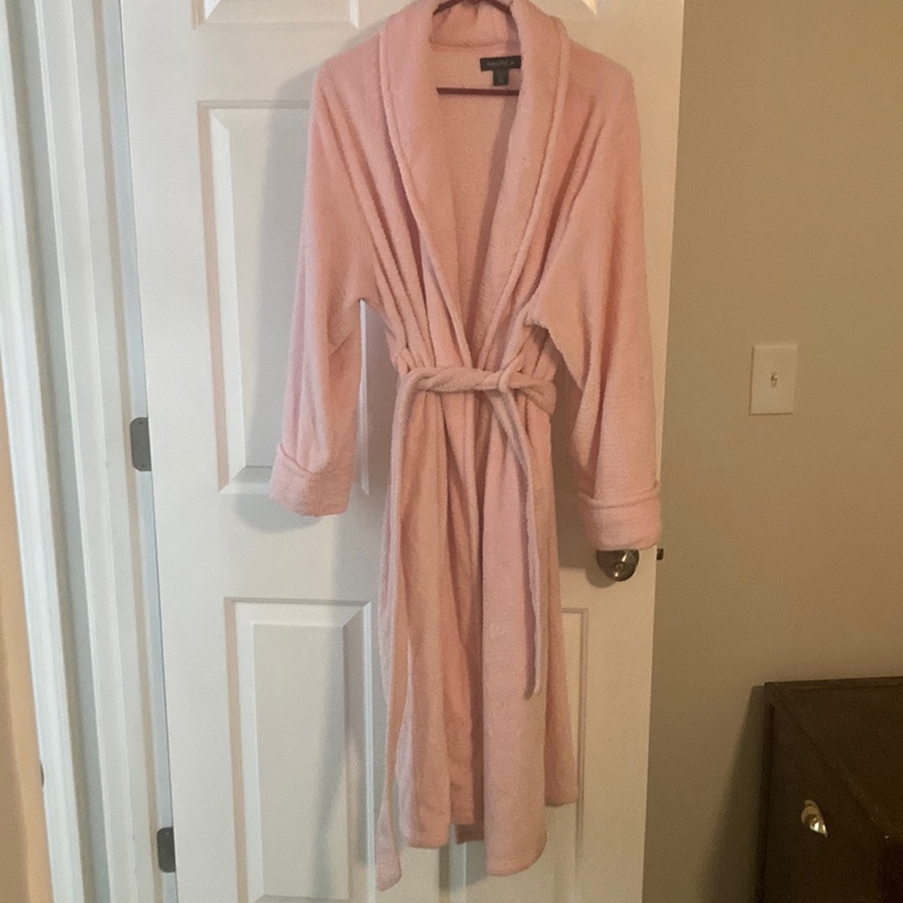 Euc nautica baby pink plush long bath robe